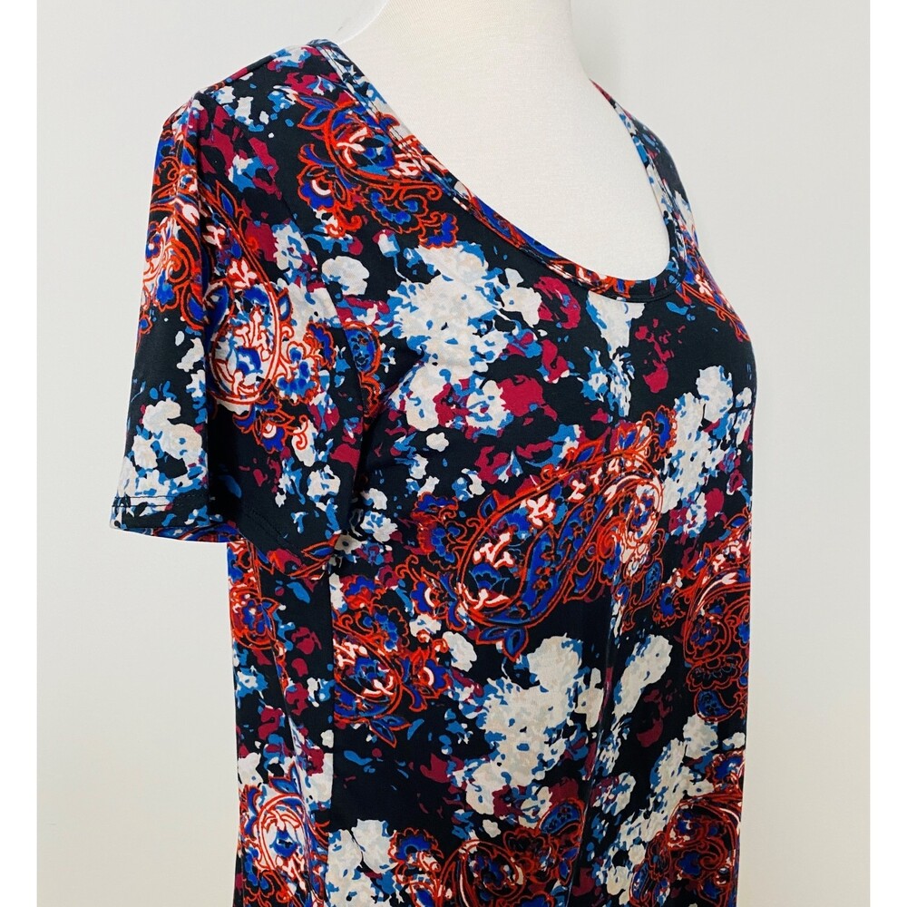 NWT LuLaRoe Classic T Paesly Short Sleeve Multicolor Soft T Shirt Sz S - Picture 4 of 7